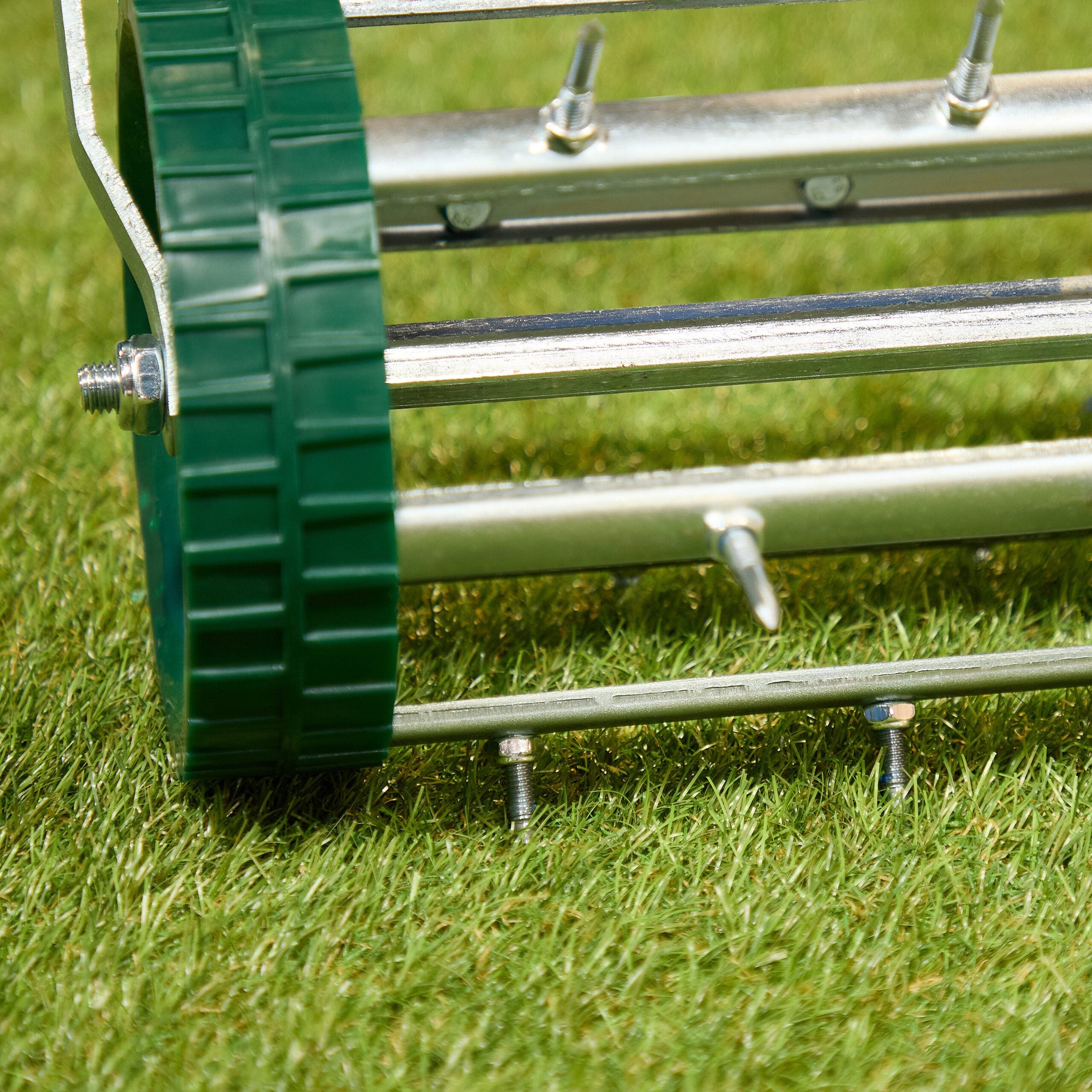 relaxdays Vertikutierer Rollender Rasenlüfter mit Stiel