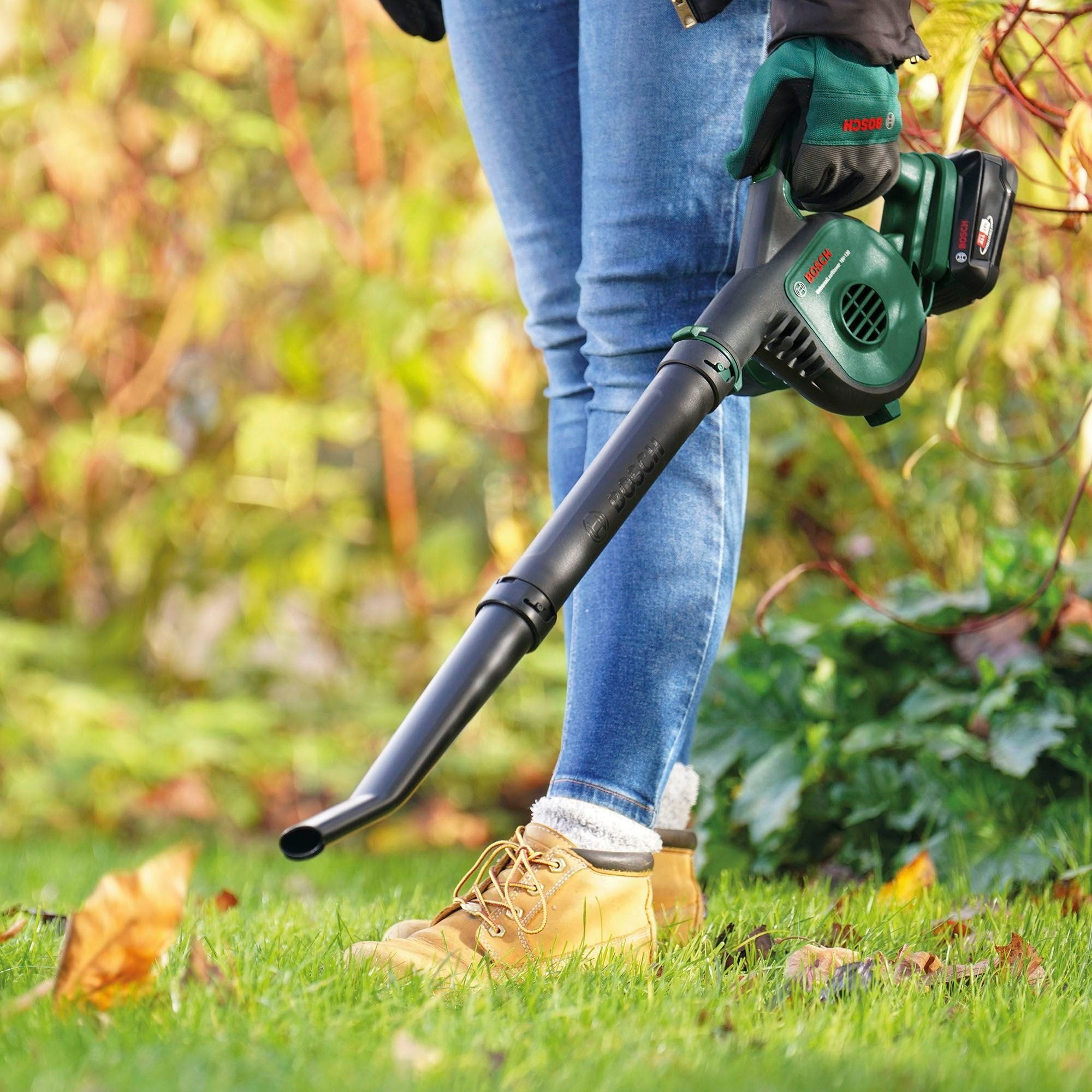 Bosch Home & Garden Akku-Laubbläser UniversalLeafBlower 18V-130, ohne Akku und Ladegerät