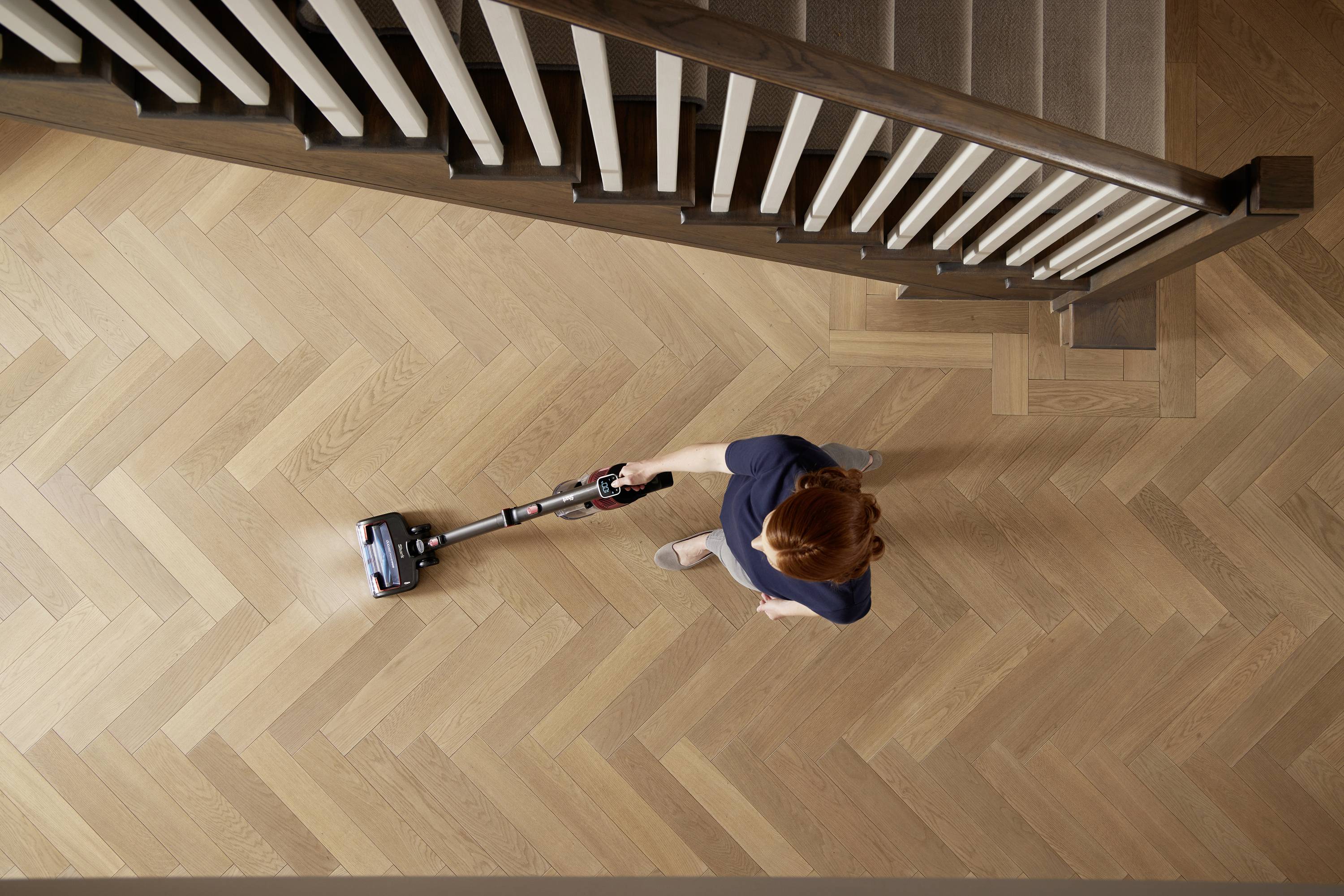 Shark IZ300EU Universal Akku-Zyklon-Staubsauger