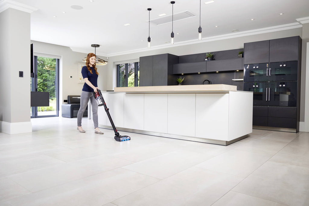 Shark IZ300EU Universal Akku-Zyklon-Staubsauger